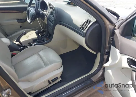 2004 Saab 9-3 Arc z USA, uszkodzony, nr VIN YS3FD45Y341018831